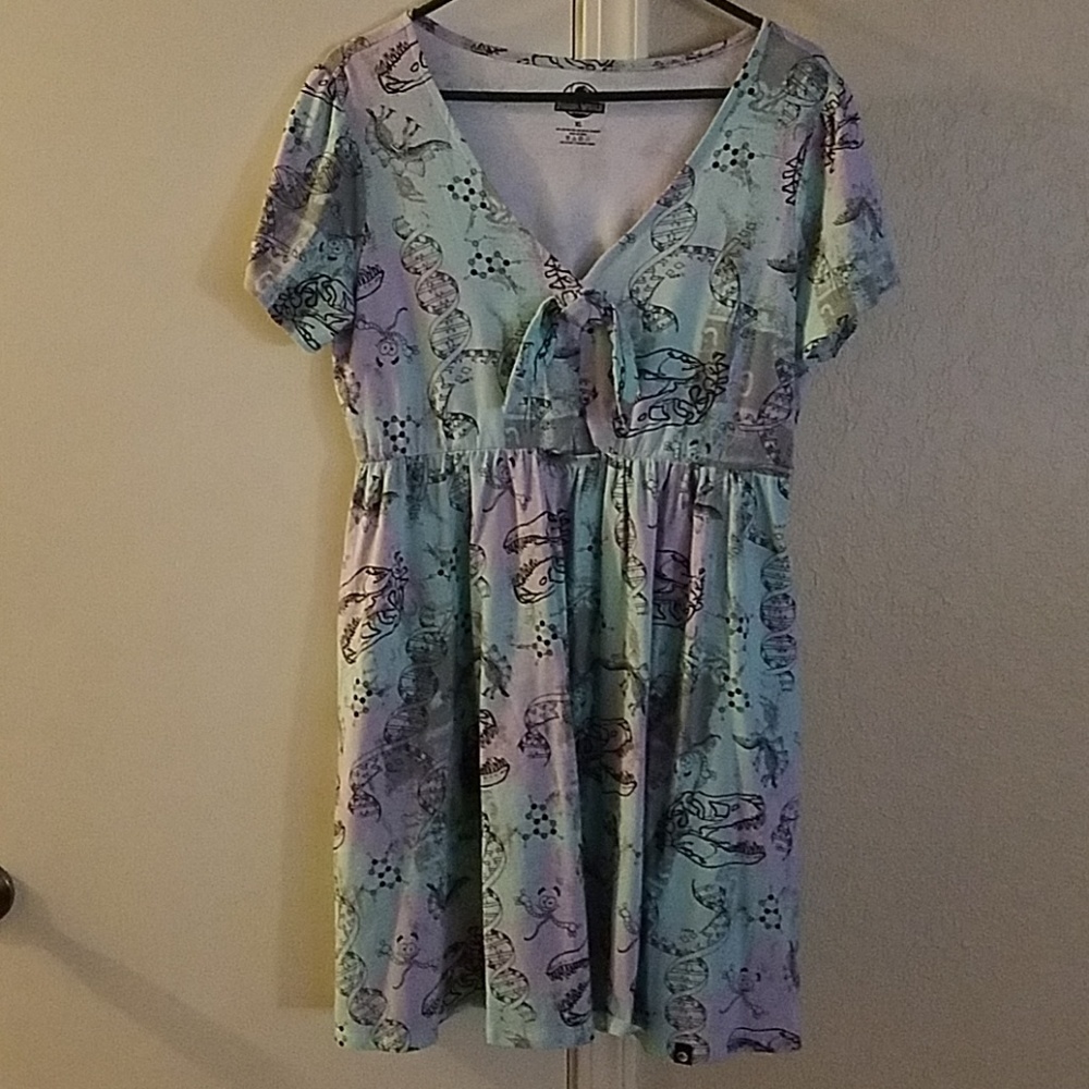 Hot topic Jurassic world dress